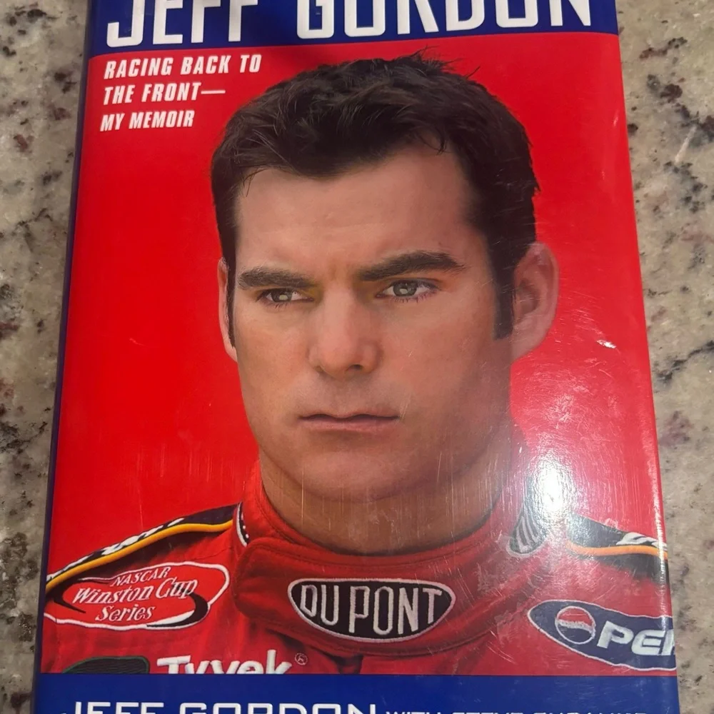 Jeff Gordon Racing Back To The Front - Picture 5 of 5
